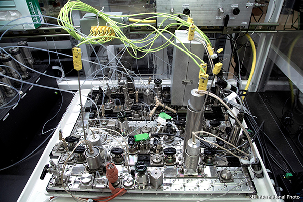 SRI International developed this AutoSyn module of its SynFini platform, which can produce gram-scale quantities of chemicals with automated and AI-informed synthesis procedures.